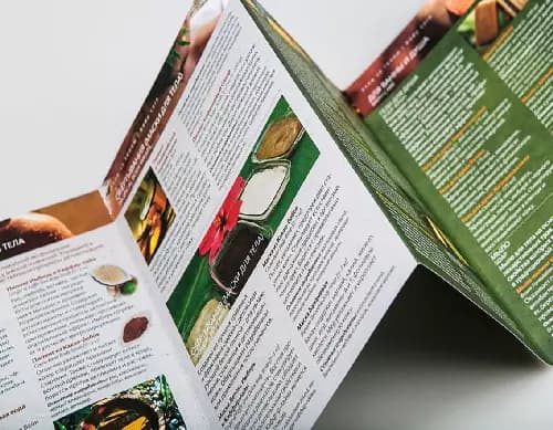 Печать буклетов в Волгограде - заказать цветные буклеты А4, А5 | Типография АРКА